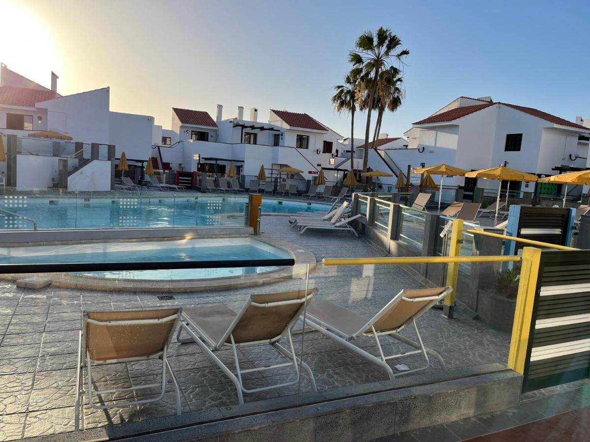 Apartmán Poema De Liria Caleta De Fuste Exteriér fotografie